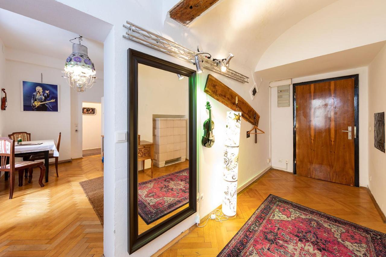Ba//Rock-Appartement Грац Екстер'єр фото